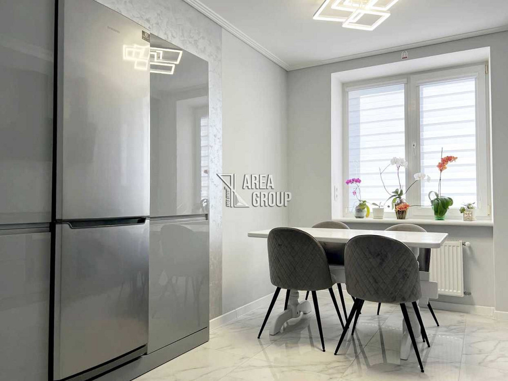 Продається новенька квартира з авторським ремонтом. Кам`янець-Подільський - зображення 5