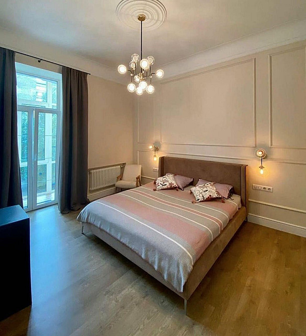 Золотые ворота Гончара Рейтарська Ярославов град Печерск Центр Київ - зображення 3