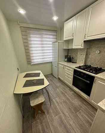 Очень уютная и теплая квартира в хорошем районе Дніпро