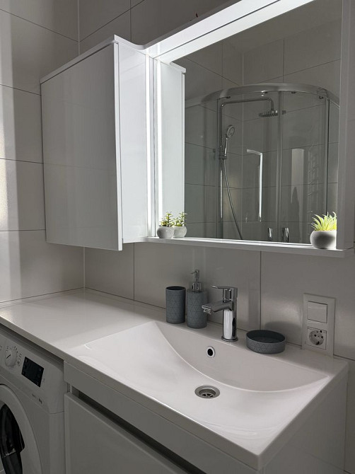 Оренда 1-к в центрі міста Чернівці - зображення 5