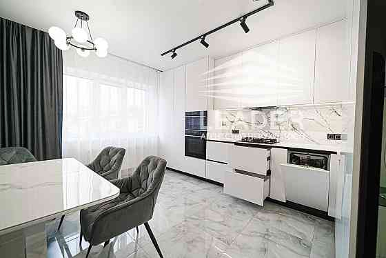 Сдам 2х.PREMIUM-класса-ЦЕНТР-Елітний Жк-Закрита територія+Підз.паркінг Винница