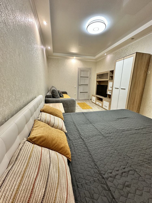 Аренда 1к 43м2, Позняки ,ЖК Заречный ,Славутич,Севен Київ - зображення 1