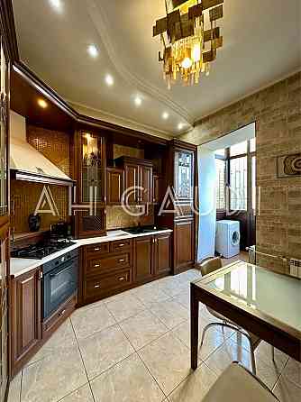 Соборная - Шевченка . Автономное отопление. Николаев