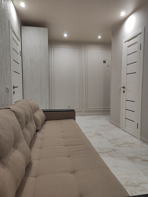 Оренда евродвушки. М. Дорогожичі. Кухня студія+ спальня Киев - изображение 4