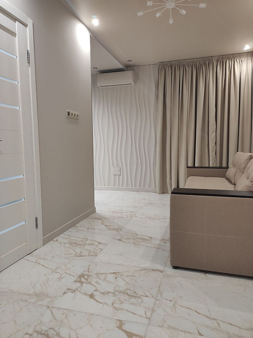 Оренда евродвушки. М. Дорогожичі. Кухня студія+ спальня Киев - изображение 5