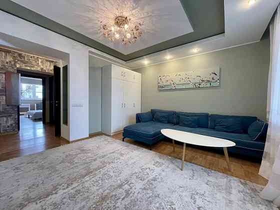 2 кімнатна в ЖК Гетьман Виговський (12 школа) Ровно