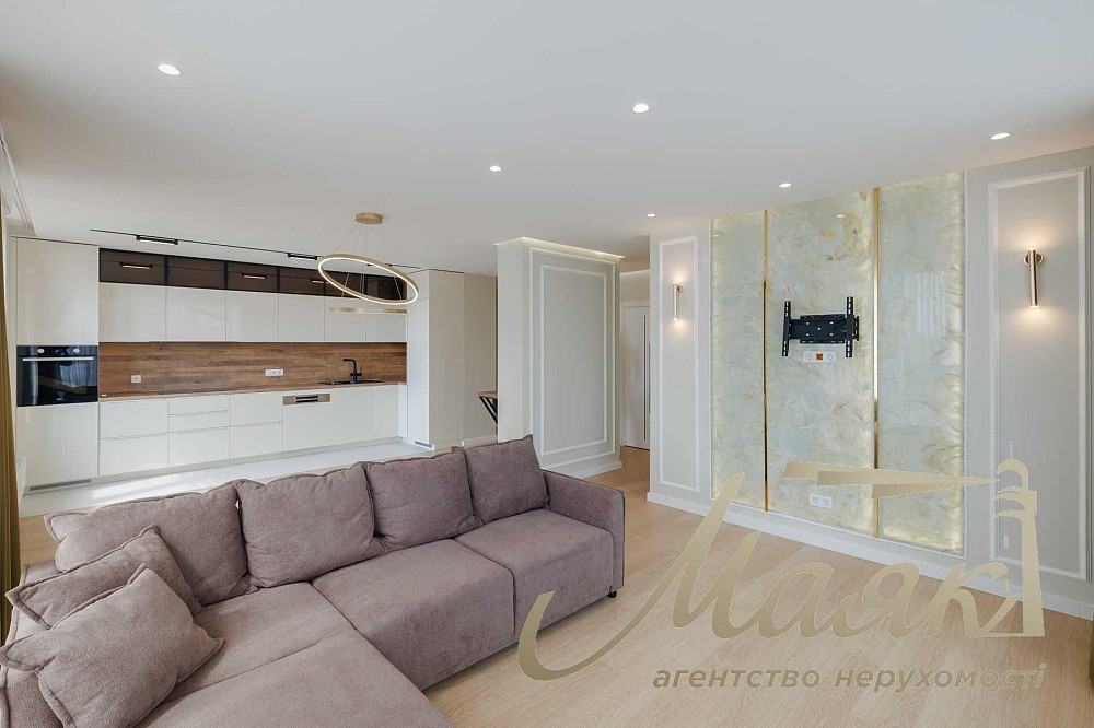 Продажа 2к квартиры, 70м2, ЖК Seven, Осокорки Киев - изображение 1