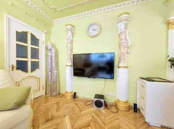 Найкраща Простора Квартира з ремонтом Русанівка Лівобережна Галактика Киев