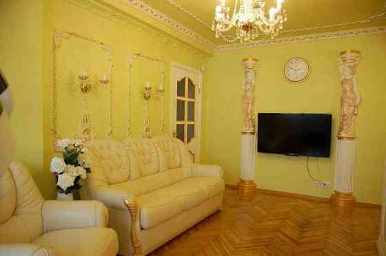 Найкраща Простора Квартира з ремонтом Русанівка Лівобережна Галактика Киев