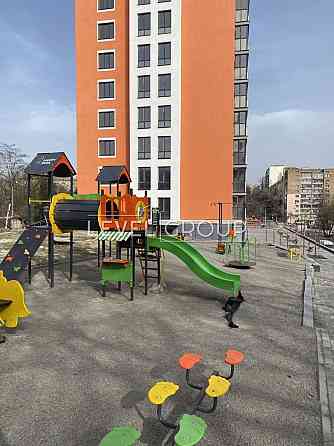 Продаж 2к  вул.Загорівська,25 ЖК Баговутівський Шевченківський р-н Киев