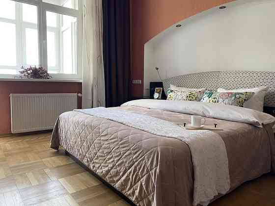 3к Квартира в довгострокову оренду з паркінгом, ЖК Пори року Київ