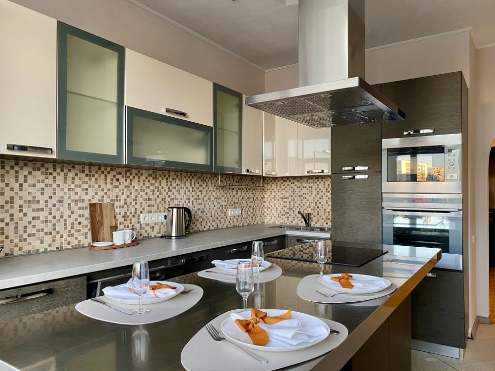 3к Квартира в довгострокову оренду з паркінгом, ЖК Пори року Киев - изображение 3