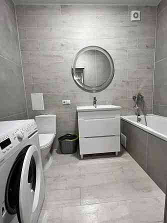 Сдаётся однушка на Титова Днепр