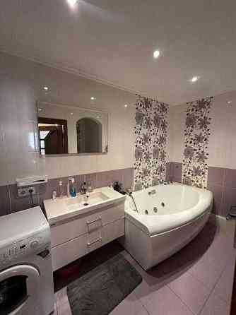 Терміново! Чудова 2 К Квартира з ремонтом Лариси Руденко метро Позняки Київ