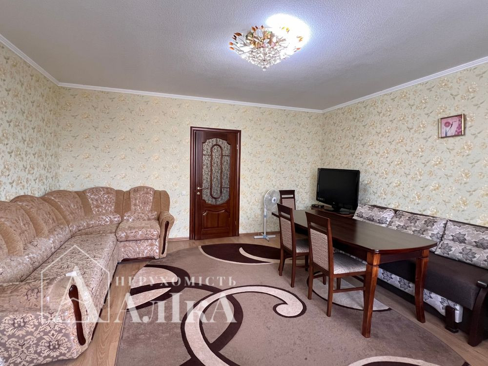 Продам 2-кімнатну квартиру з меблями та технікою в ЖК Нова Будова 1 Кам`янець-Подільський - зображення 8