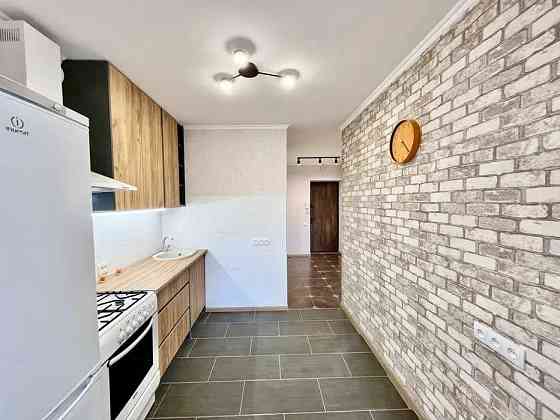 Продам квартиру на Люстдорфской дороге в кирпичном доме Одесса