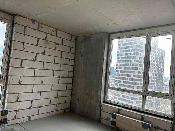 Варшавський 3 продам готова простора квартира 85м переуступка 7 поверх Киев