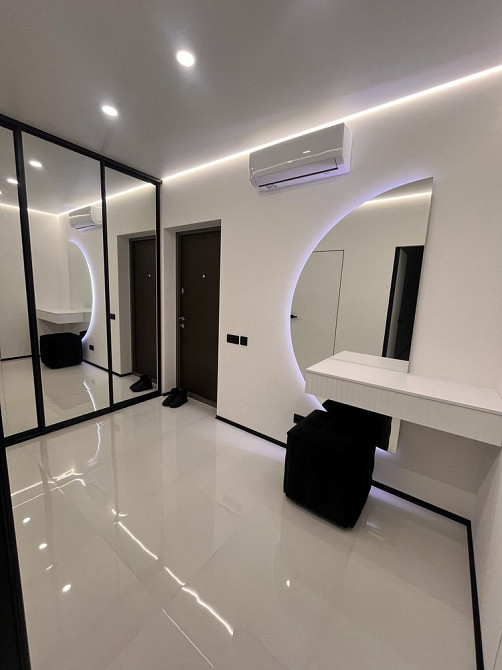 ‼️Перша здача ‼️ДУЖЕ СТИЛЬНА 1кім.кв Жк «Крона парк»‼️Паркомісце Бровари - зображення 1