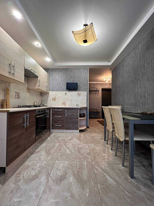 Оренда 2-кімнатної квартири в ЖК «Щасливий» Петропавлівська Борщагівка Петропавловская Борщаговка - изображение 1