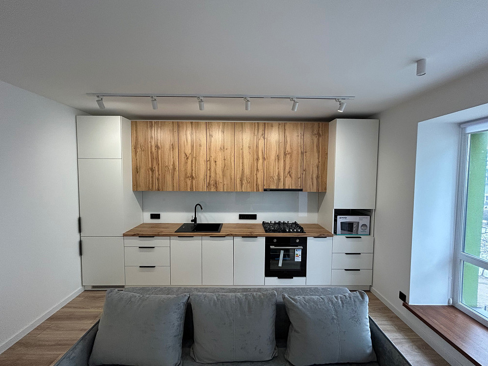 Оренда! Стильна та простора 1 кімнатна з видом на озеро! Перша здача Івано-Франківськ - зображення 2