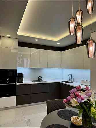 3-комнатная в новом кирпичном доме. Евроремонт Одесса