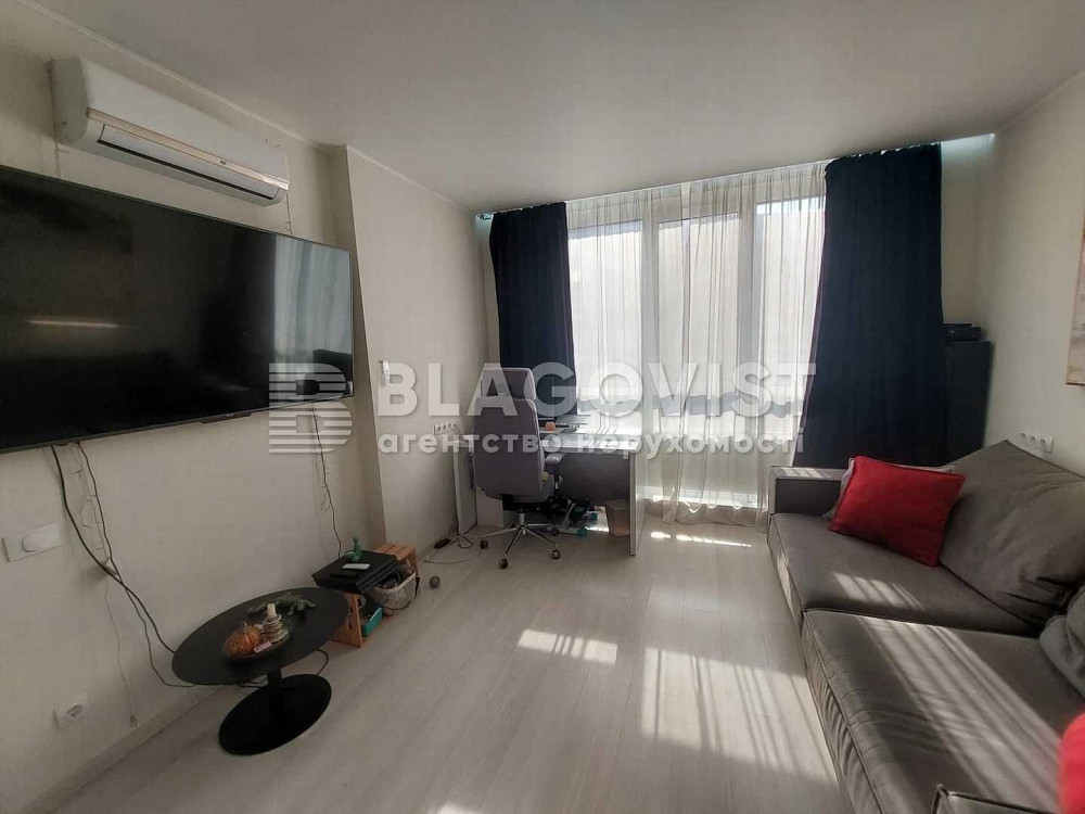 продаж 1-кім з ремонтом 60м2  метро Славутич ЖК Рів'єра Київ - зображення 2