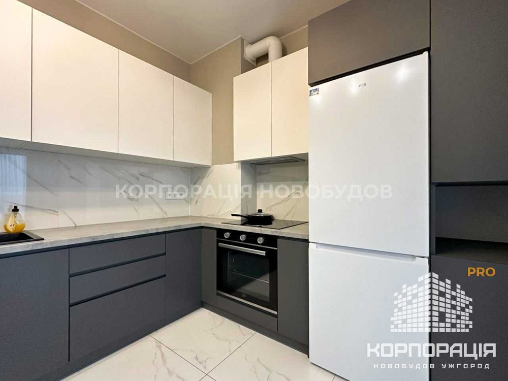 Продаж 2-км квартири, ремонт, меблі, техніка та паркомісце,ЖК"Престиж" Ужгород - изображение 2