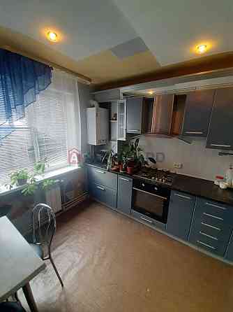 Оренда 3 кімнатної квартири Лівий берег газове опалення Кам`янське (Запорізька обл.)