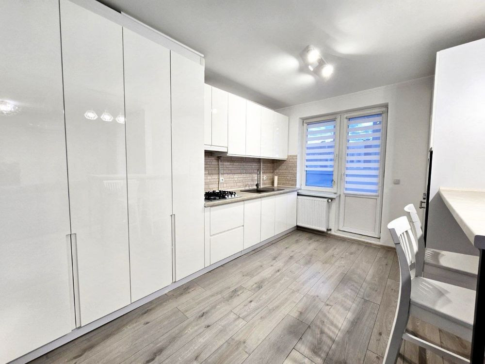 Здам 3к ПЕНТХАУС, ПРОСПЕКТ (ТЦ МАЙДАН), МАКСИМАЛЬНа комплектація! віль Чернівці - зображення 1