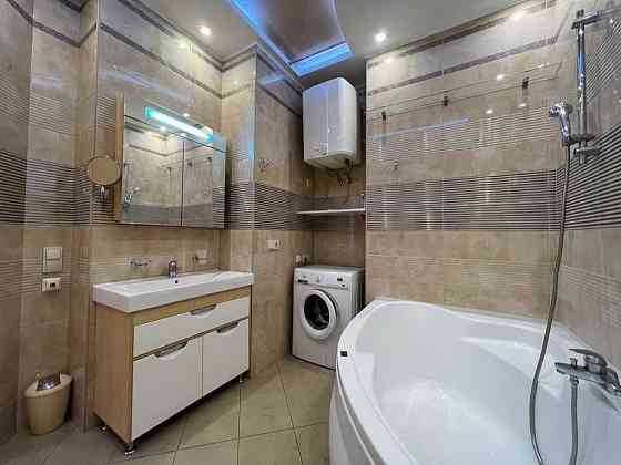 Сдам 2 ком квартиру с Авторским ремонтом ул. Соломенская 15-А Київ