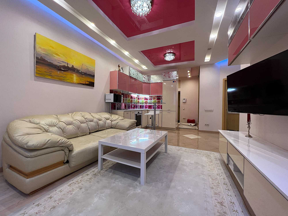 Сдам 2 ком квартиру с Авторским ремонтом ул. Соломенская 15-А Київ - зображення 2