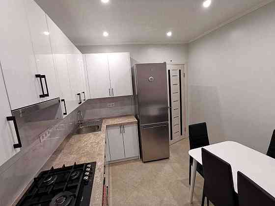 Оренда 2кімн.кв. новобуд.вул.Зелена Львов