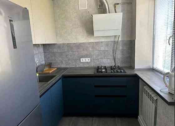 Сдам в аренду на длительный срок 2 ух кв Ньютона Харьков