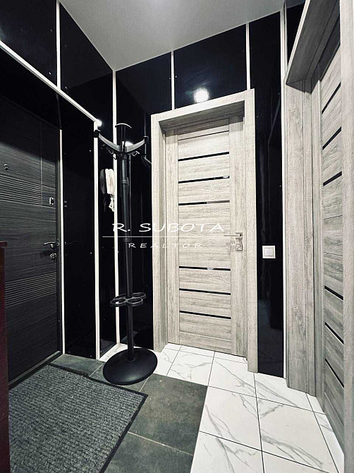 3.к. студия пр. Яворницкого Центр 65м2 р-н Пассаж Сечевых Стрельцов Днепр - изображение 7