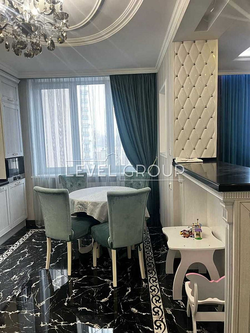 3 кімнатна  110 м.кв. ЖК Soho Residence вул. Деміївська 13 Київ - зображення 4