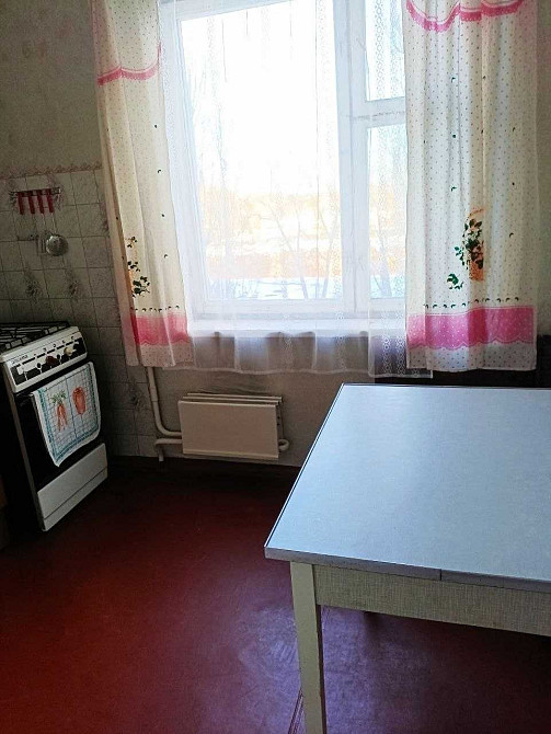 Продам двокімнатну приватизовану квартиру с.м.т Десна Десна (Вінницька обл.) - зображення 3