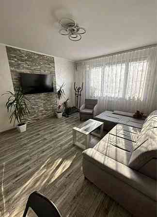 Продаж 3-х кімнатної. Вул. Легоцького Ужгород