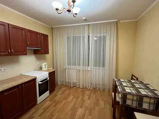 Здам 1-кімнатну квартиру, Позняки, вул. Ахматової 28, поряд метро Київ