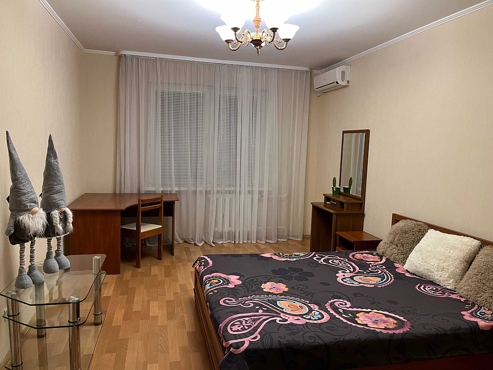 Здам 1-кімнатну квартиру, Позняки, вул. Ахматової 28, поряд метро Київ - зображення 1