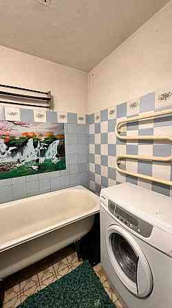 Економна 2 кімнатна, окремі кімнати, вул. Г. Хоткевича! все є! вільна! Львов