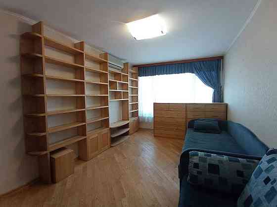 Пропонується в оренду 1-кімнатна з ремонтом поряд з метро Дарниця Київ