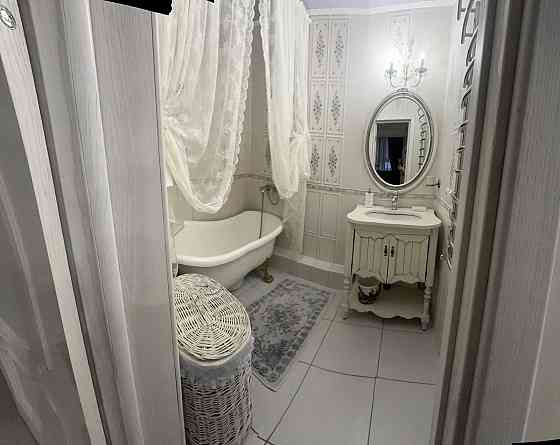 Здається 2 кімнатна квартира  в Корабельному р-н Пр.Богоявленский 325 Николаев