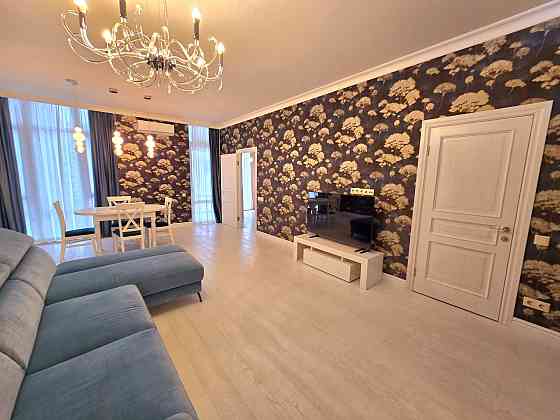 Оренда 3-кімнатної квартири в VIP ЖК «Бульвар Фонтанів».
Пер Київ