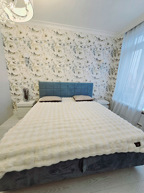 Оренда 3-кімнатної квартири в VIP ЖК «Бульвар Фонтанів».
Пер Київ - зображення 7