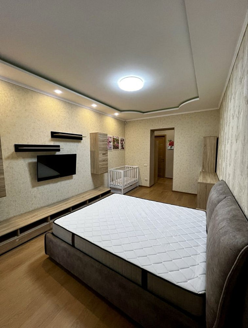 Продам 2к сталинка р-н Автовокзал (центр 10 минут) Дніпро - зображення 1