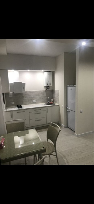 Продам 2-х комнатную квартиру в самом центре Славянск - изображение 1