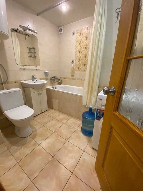 Продам 2 кімн. квартиру в центрі Кременчук - зображення 4