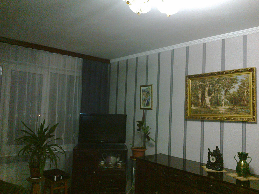 ПРОДАЮ 2-ком.Кв(Тепла.Очень Уютна)Качеств.РЕМОНТ. М/п. Изол.Комн. 48м2 Чернигов - изображение 1