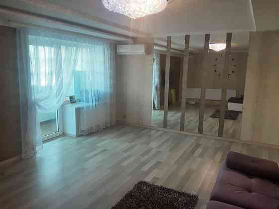 Продам 3-кімнатну квартиру Камʼянське! Пропозиція від власника Кам`янське (Запорізька обл.)