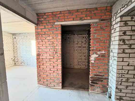 Терміново продам квартиру 35.6м2 у теплому будинку! Борисполь